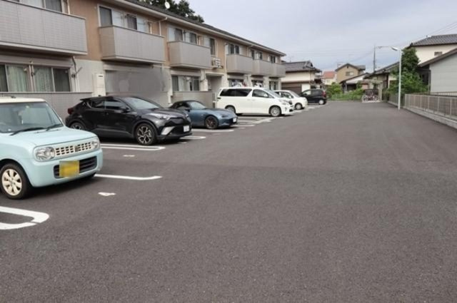 Ｄ－ｒｏｏｍ赤塚　Bの駐車場|カースペースがあります
