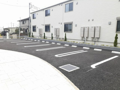 【駐車場】 | ルナシエナ
