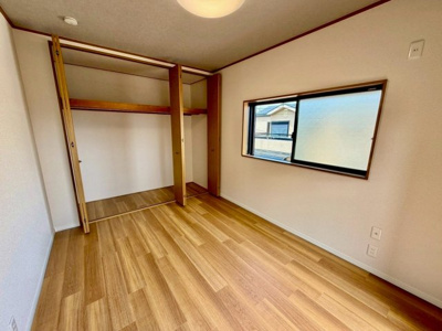 【洋室】 | 太井　中古一戸建