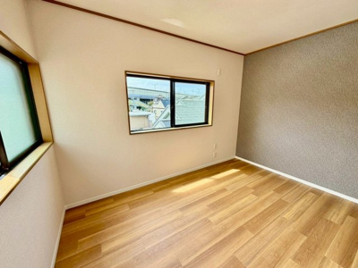 【洋室】 | 太井　中古一戸建