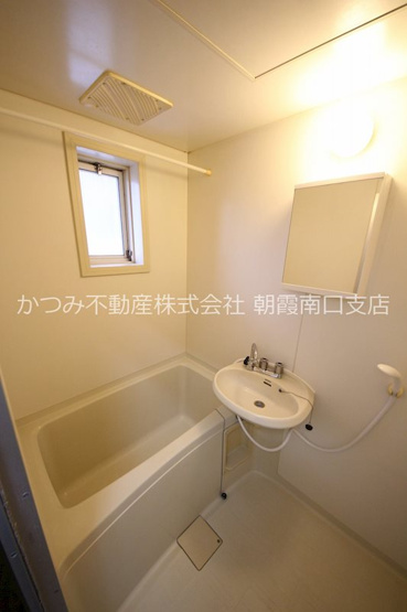 【洗面所】 | グレース朝霞 | 他号室参考写真