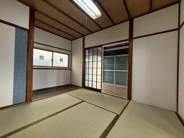 西大池1丁目戸建の内装