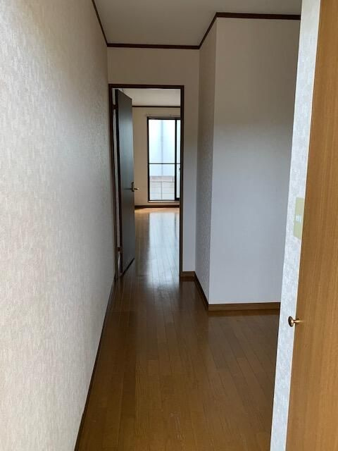 アムール南山田の玄関