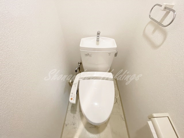 藤沢市鵠沼神明５丁目の賃貸マンションのトイレ|清潔感のあるトイレです