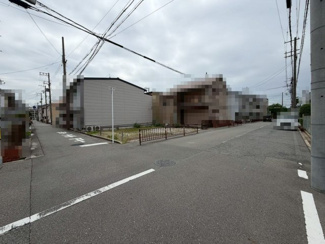 【前面道路含む現地写真】 | 海山町４丁　売土地 | 【現況更地】更地渡しにつき解体費用かかりません♪資料請求だけでもお気軽にお問い合わせください！