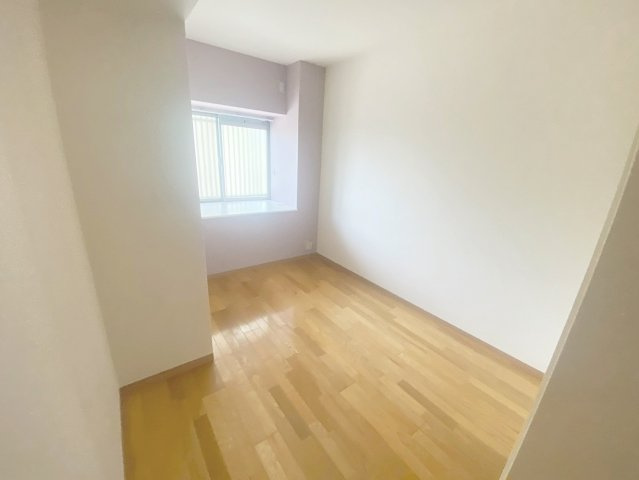 ヒルズ夙川の洋室