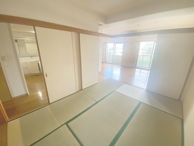 ヒルズ夙川の和室