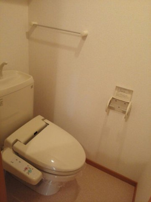 【トイレ】 | フォレスタ・高松　Ⅰ | シンプルで使いやすいトイレです