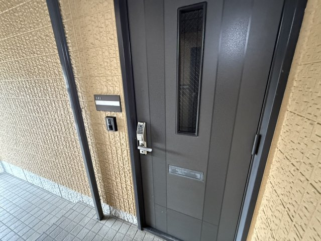 グリーンパーク結城の玄関