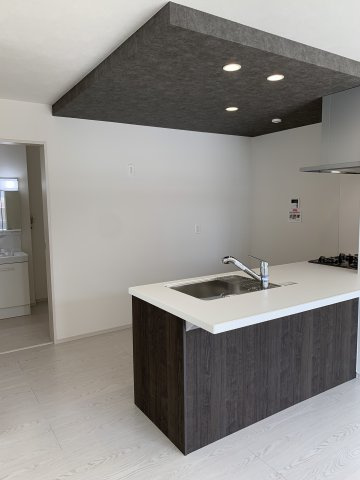 神戸市西区伊川谷町有瀬期　新築戸建の居間・リビング