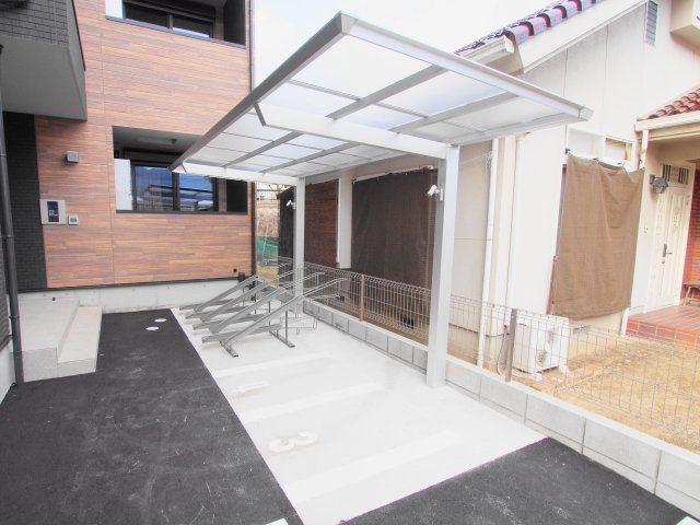Lien高取の駐車場