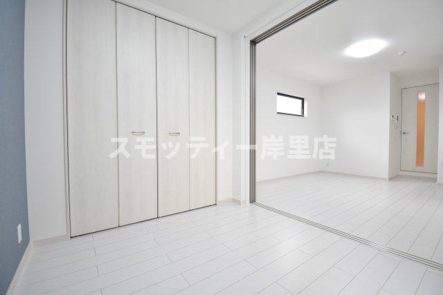WIN玉出Ⅱの洋室