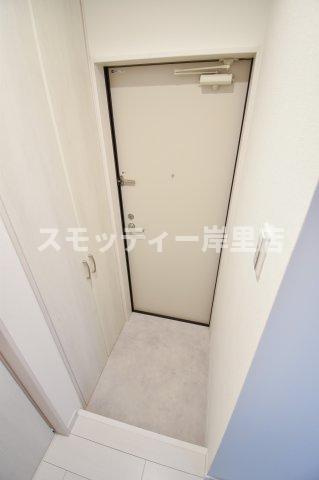 WIN玉出Ⅱの玄関