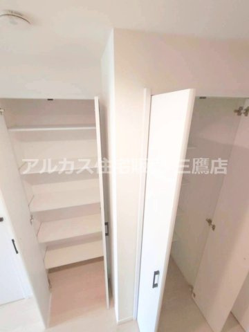 小田急線 千歳船橋駅 バス14分 中古戸建 世田谷区千歳台5丁目の収納