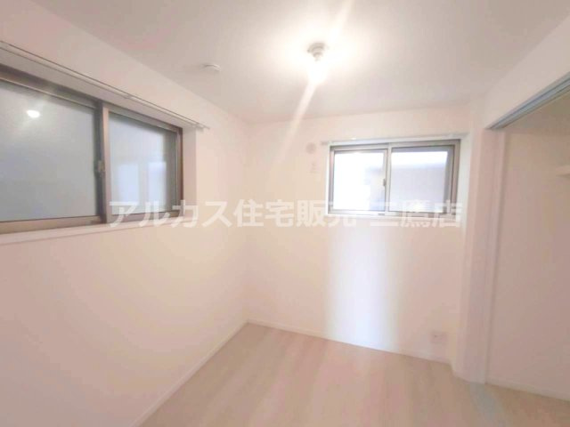 小田急線 千歳船橋駅 バス14分 中古戸建 世田谷区千歳台5丁目の洋室