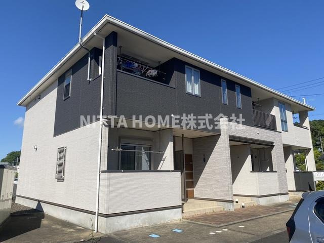 綾部市下八田町中溝のアパート