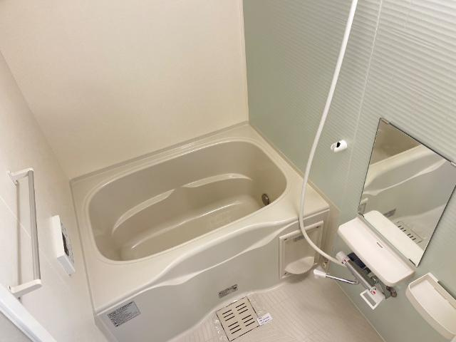 ハニーカルテットの浴室|バス