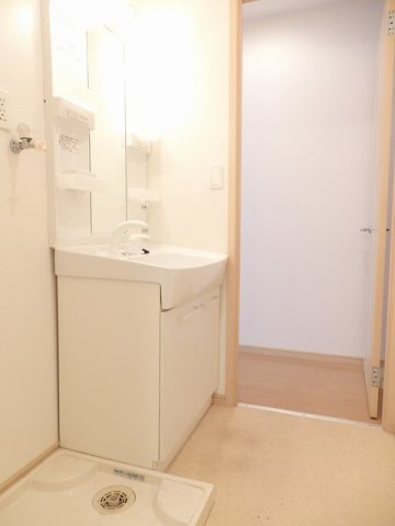 ラフィーネ東野の洗面所|洗面所です