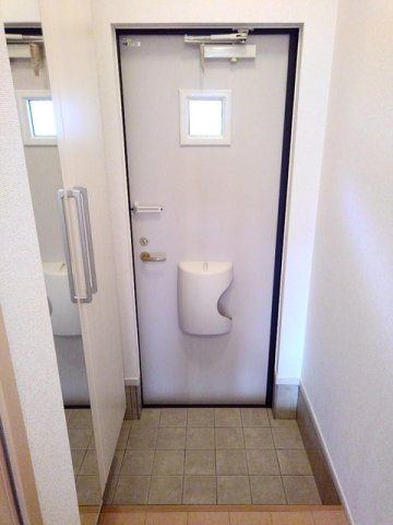 オーブメゾンの玄関|きれいな玄関です