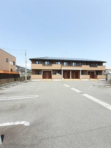 ピュアの駐車場|駐車場完備です