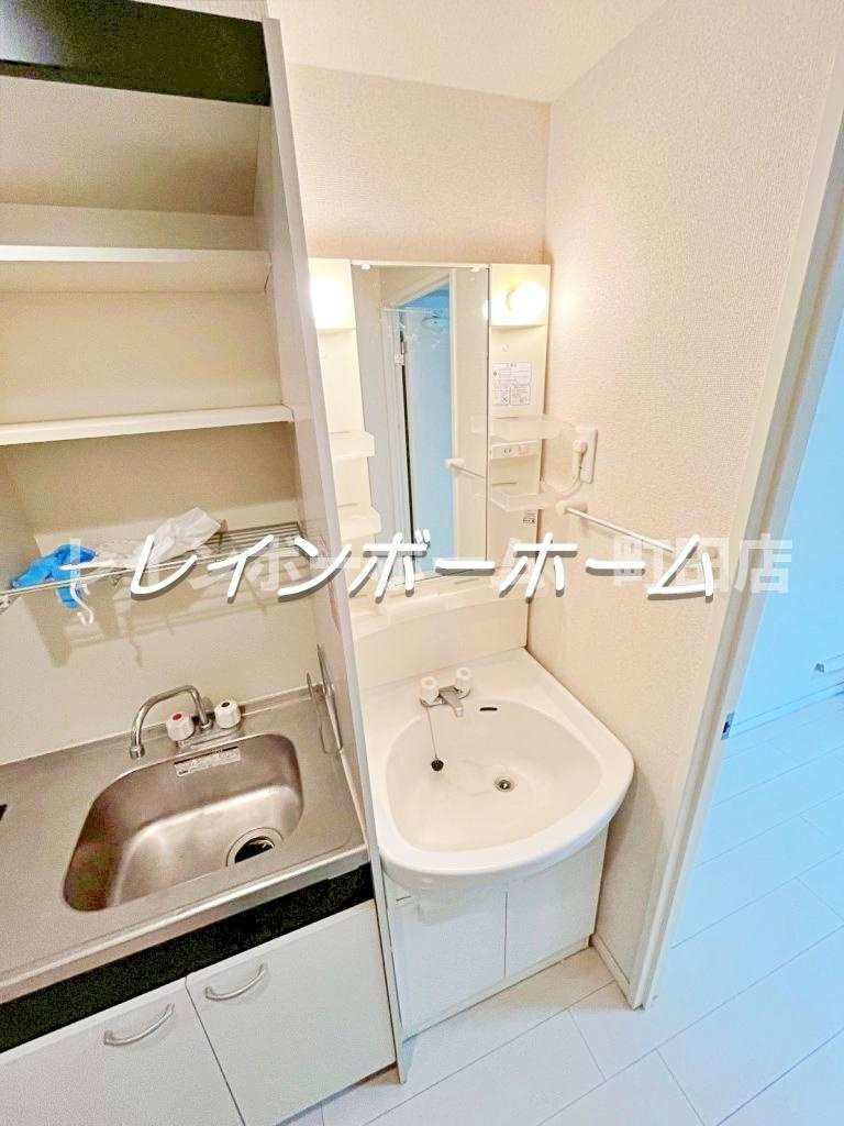 Ｎ－ｆｌａｔｓ町田※初期費用分割後払いサービス利用可能物件の洗面所|コンパクトで使いやすい洗面所