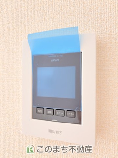 【セキュリティ】 | LiveleGarden.S　下野烏ケ森　 | ＴＶモニター付きインターホンで防犯面もしっかり安心♪
