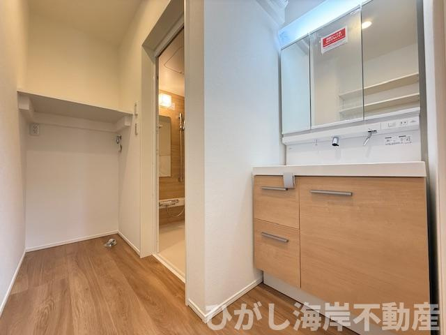 茅ケ崎市松林１丁目　新築戸建　全31区画の脱衣所|脱衣スペース
