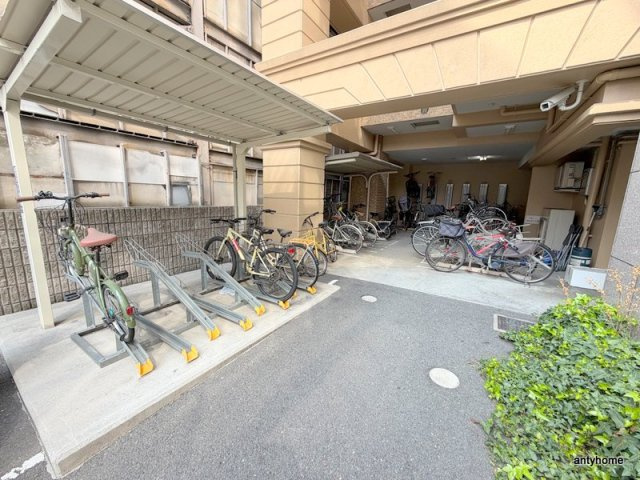セントロイヤルクラブ谷町　仲介手数料無料の駐車場