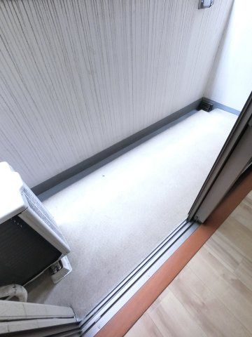 WATOLE 院内のバルコニー