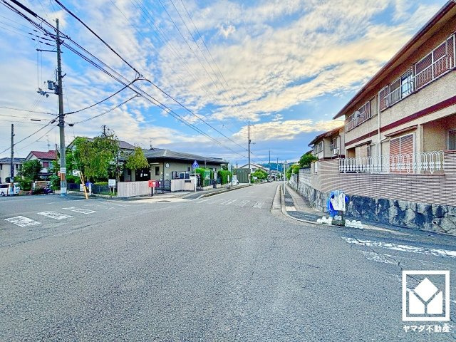 伏見区醍醐柿原町　2期　1号地の前面道路含む現地写真