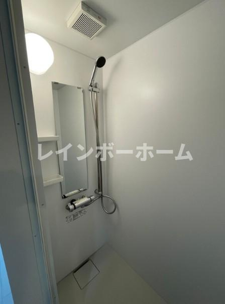 OKASINのシャワールーム