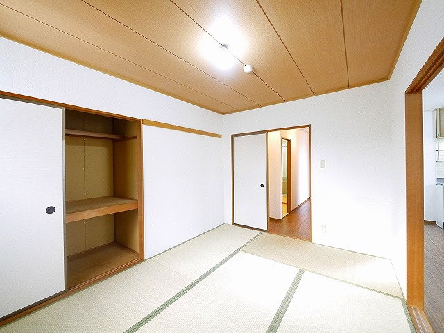 コーポヴェルディの和室|フローリングだけでなく、和室もあります