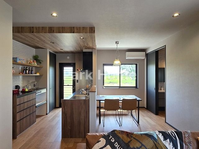 南国市大そね甲 -2号地　新築戸建ての居間・リビング