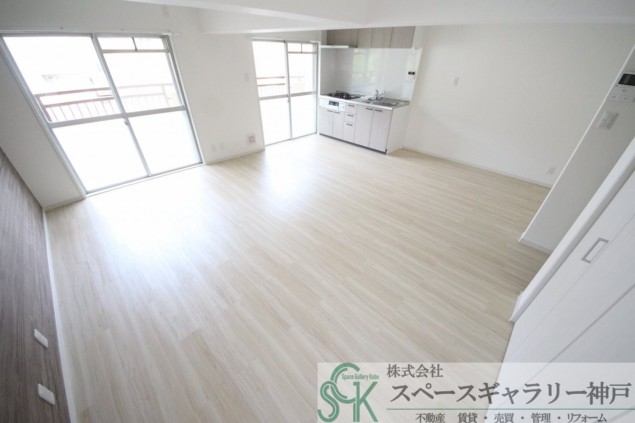 美善ハイツの居間・リビング|※お部屋により仕様が異なる場合があります※
