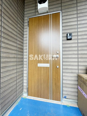 【エントランス】 | ピース妙蓮寺Ⅲ | お洒落な建物デザイン♪