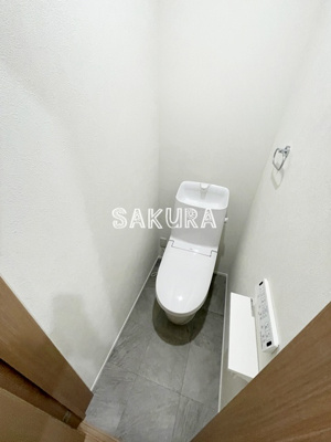 【トイレ】 | ピース妙蓮寺Ⅲ | 嬉しい温水洗浄便座♪