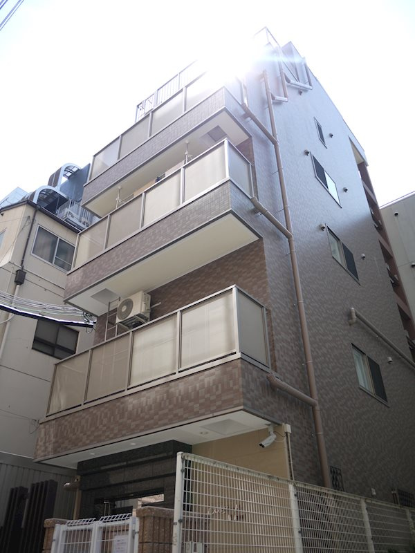 エスポワール加納町の外観