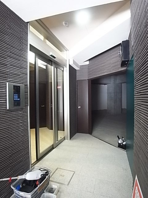 THE GRID北野坂の外観