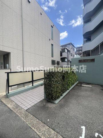 アルカンシェル岡本の外観|外観は落ち着いています