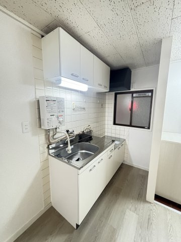 東園田マンション（東園田町5丁目）のキッチン