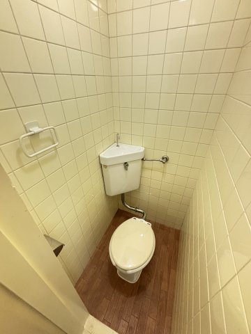 東園田マンション（東園田町5丁目）のトイレ