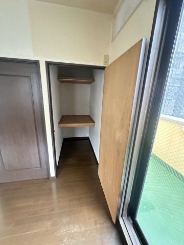 グランドステータス清川ビルの収納