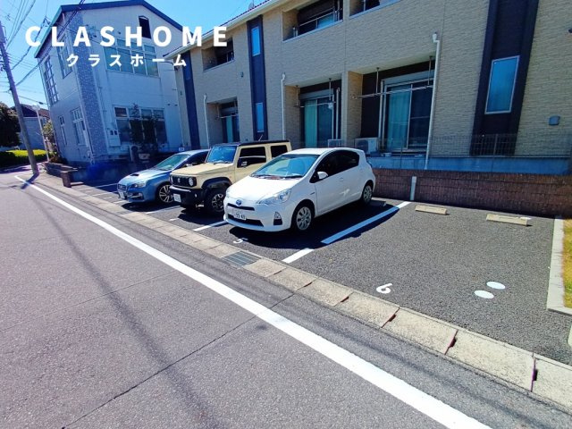 リーブル　M　　刈谷市近郊の賃貸はクラスホーム刈谷店の駐車場