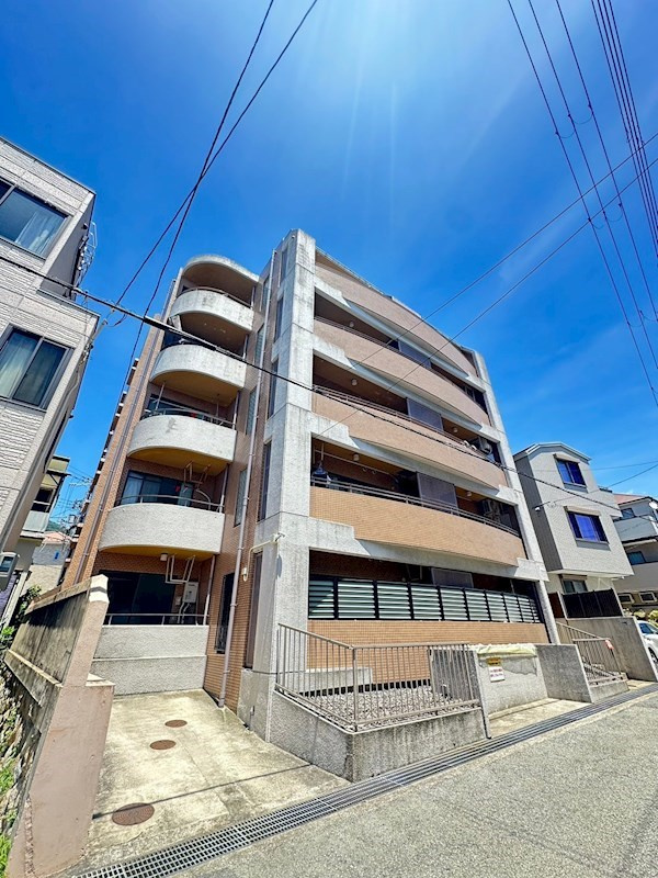 サンパレス２１六甲Ⅱの外観