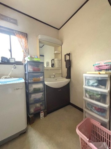 北名古屋市北野五反畑戸建の洗面所