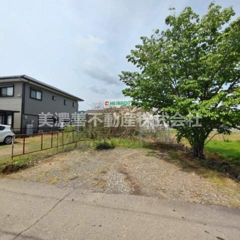 ６６８３０　山県市高木土地の外観