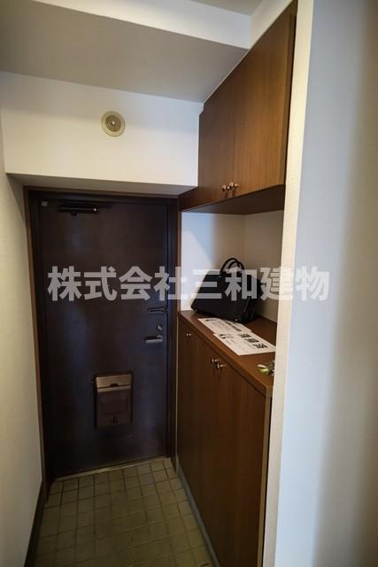 リブレ和光の玄関