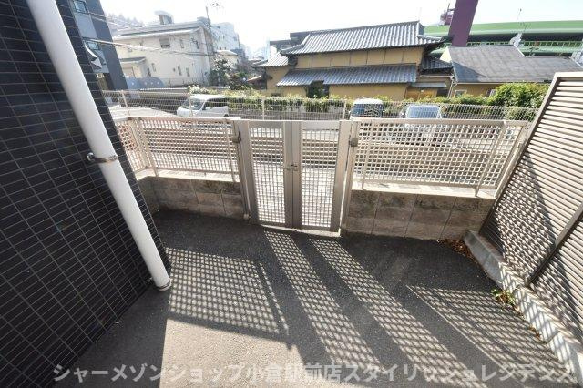 ウィークスステラのバルコニー