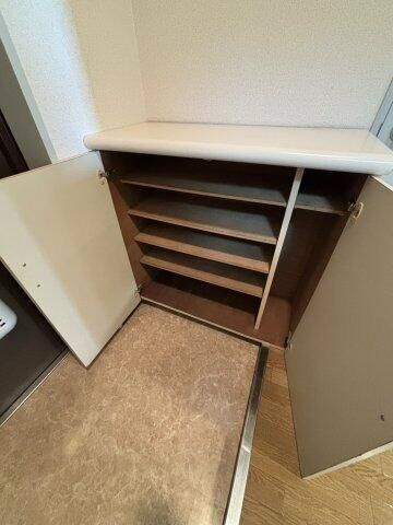 リビエール本郷の収納
