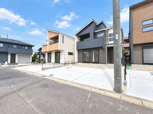 ブルーミングガーデン　丹羽郡扶桑町大字高雄覚王寺前　全3区画分譲の外観|「現地（2026年8月24日撮影」　　　
■全体写真　
■ヤマダ不動産　株式会社リライフ　